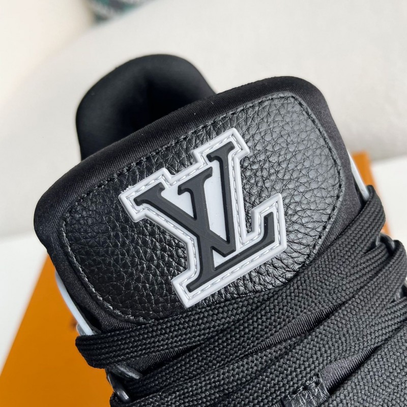 L0*is V*t0n SNEAKERS