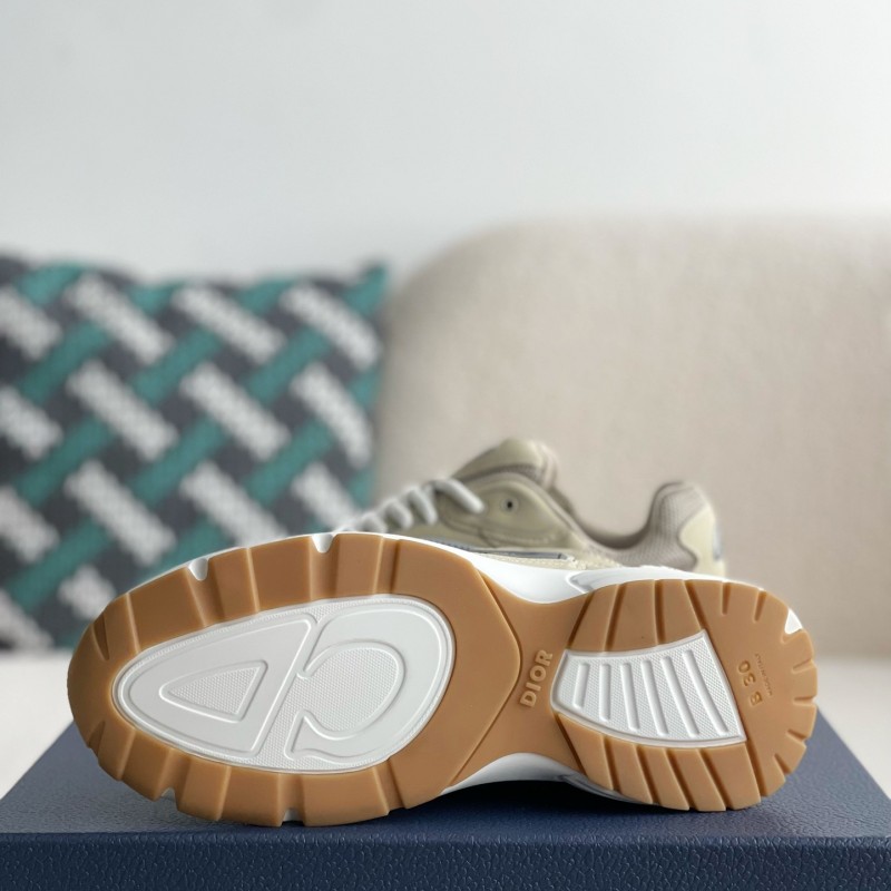 D*0r B30 New Sneaker