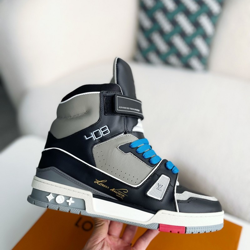 L0*is V*t0n TRAINER SNEAKERS