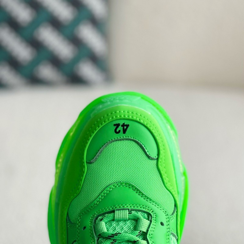 Ba*len*cia*ga Runner Sneakers