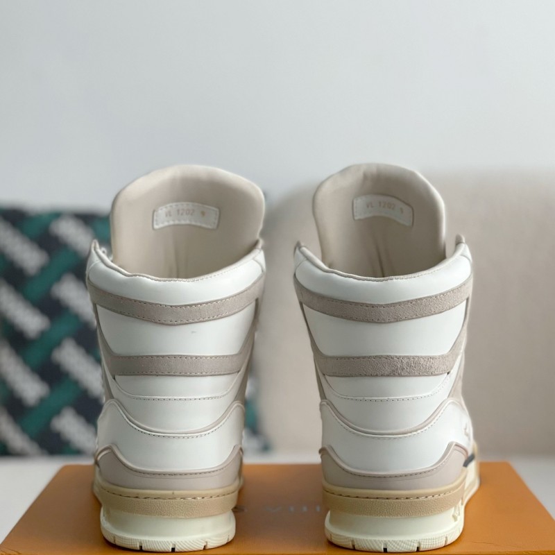 L0*is V*t0n TRAINER SNEAKERS