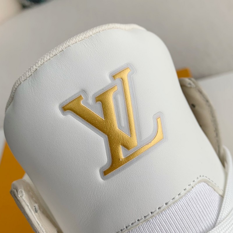 L0*is V*t0n TRAINER SNEAKERS