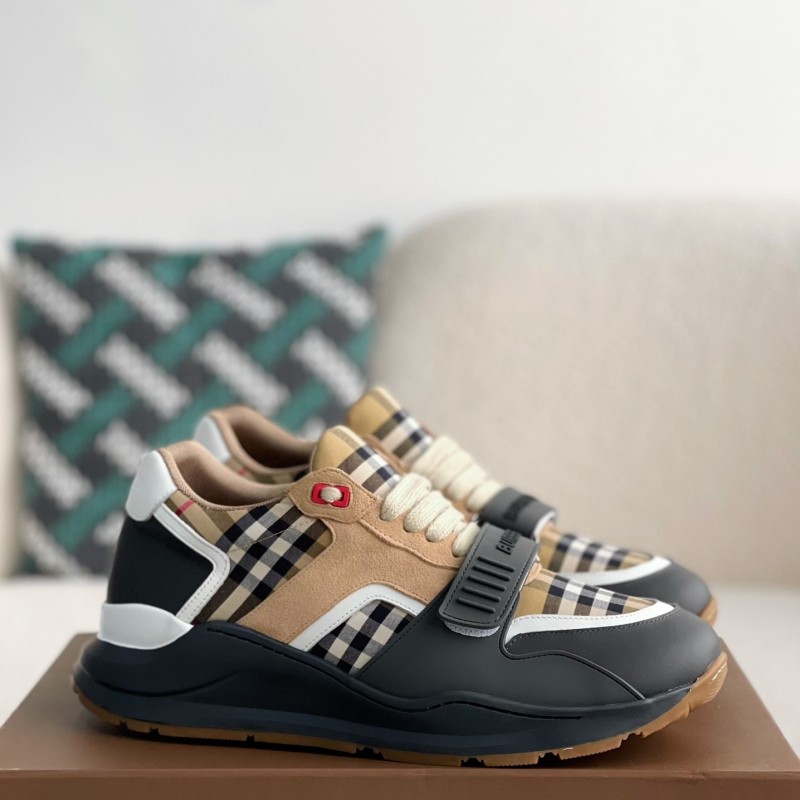 B**rry Low cut casual sports shoes