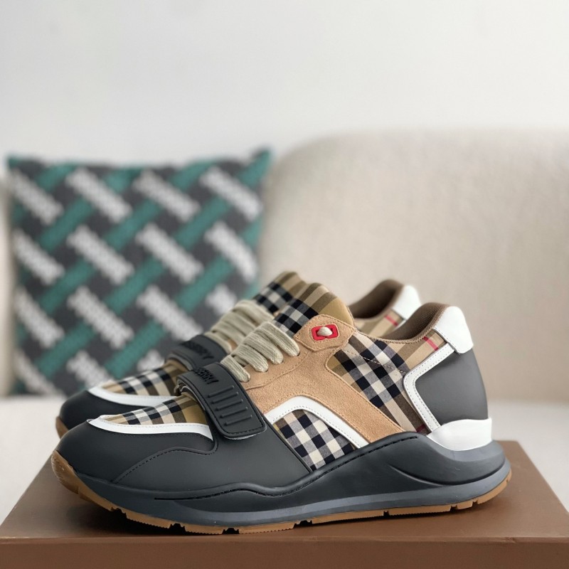 B**rry Low cut casual sports shoes