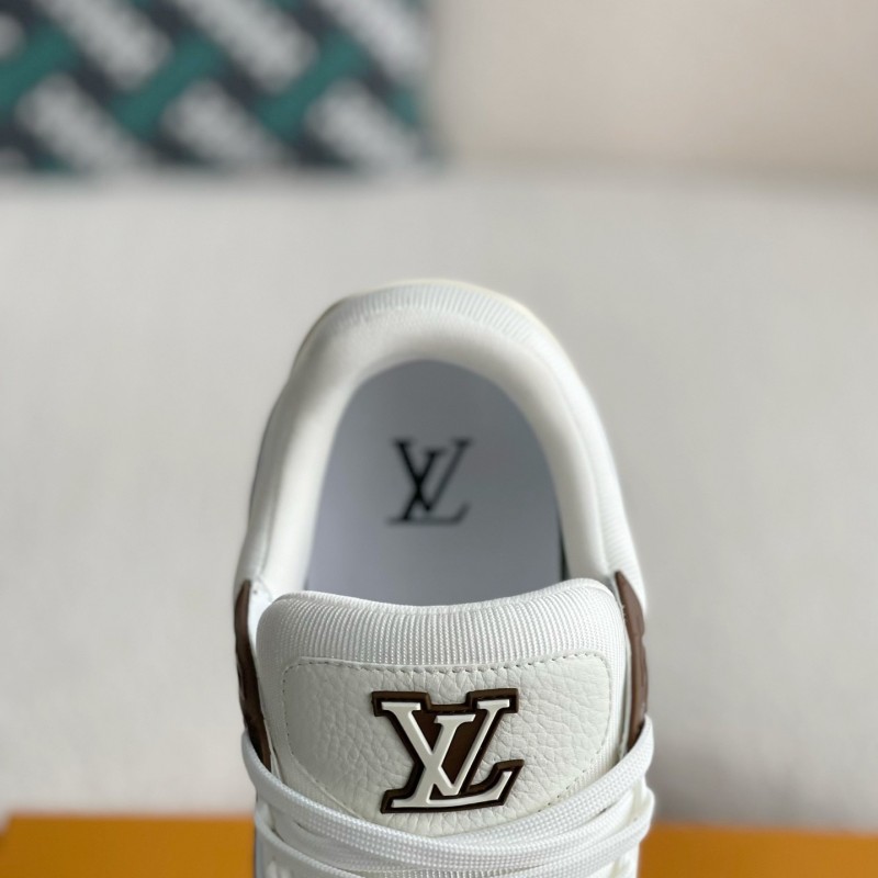 L0*is V*t0n TRAINER SNEAKERS