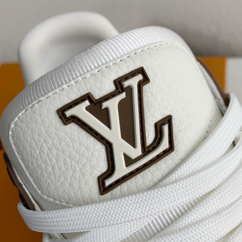 L0*is V*t0n TRAINER SNEAKERS