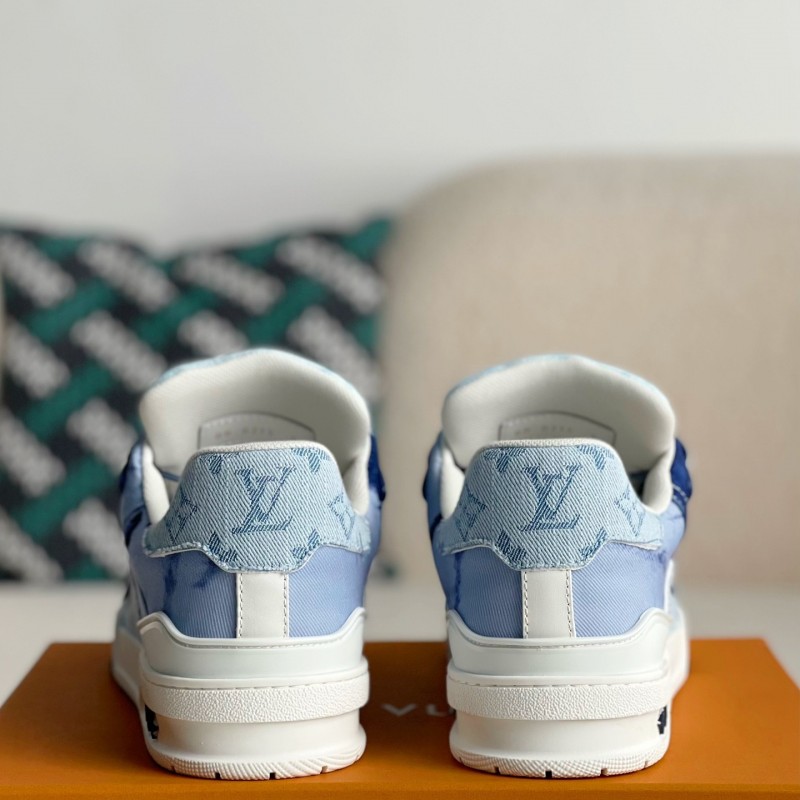L0*is V*t0n TRAINER SNEAKERS