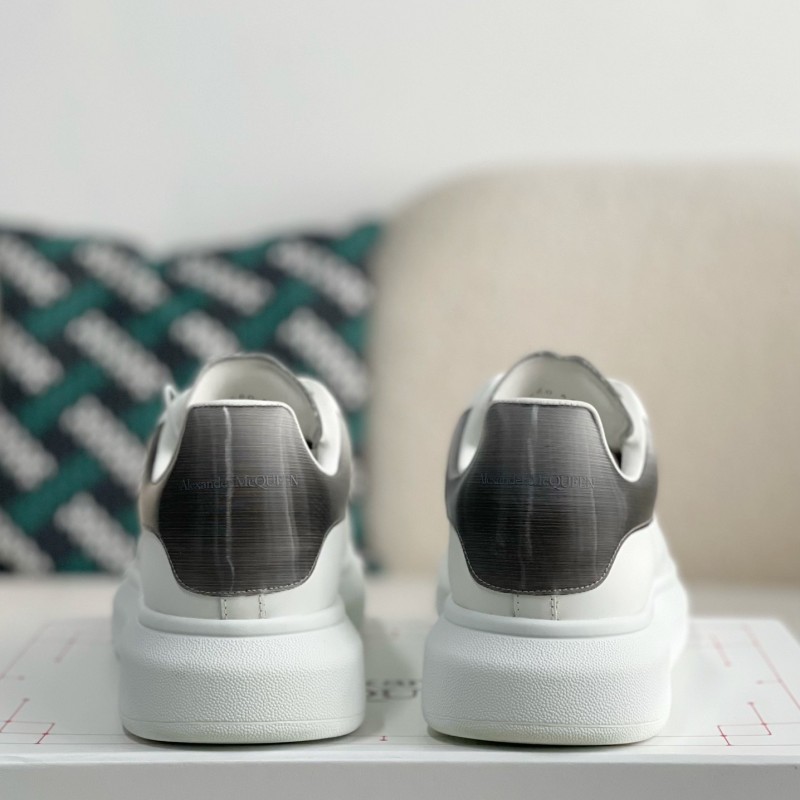 Ale*d*r M*Q*en MQ Jelly Dark Blue Tail Sneakers