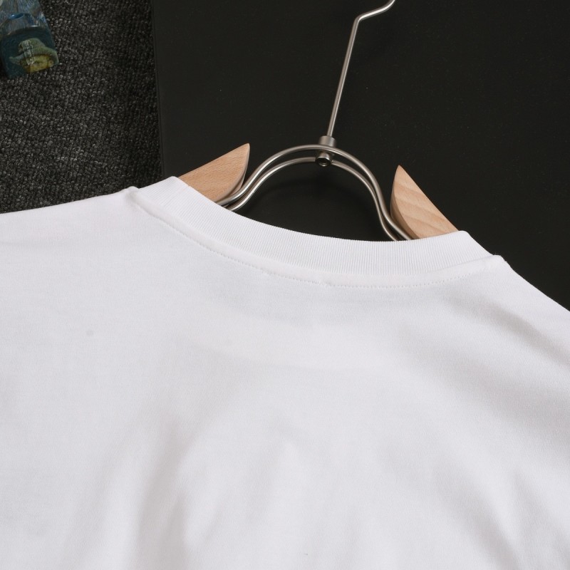 B**rry Men’s war horse T-shirt