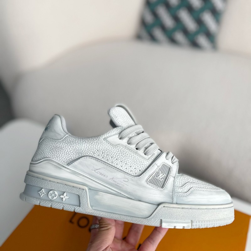 L0*is V*t0n SNEAKERS