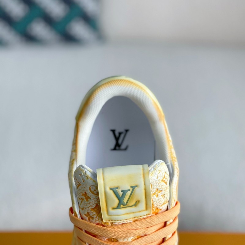 L0*is V*t0n SNEAKERS