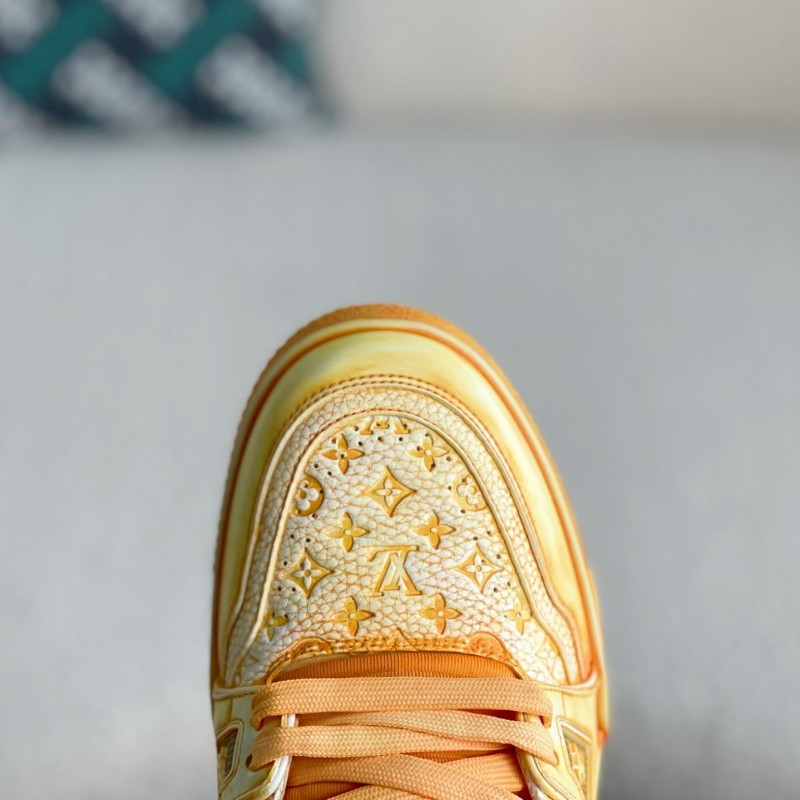 L0*is V*t0n SNEAKERS