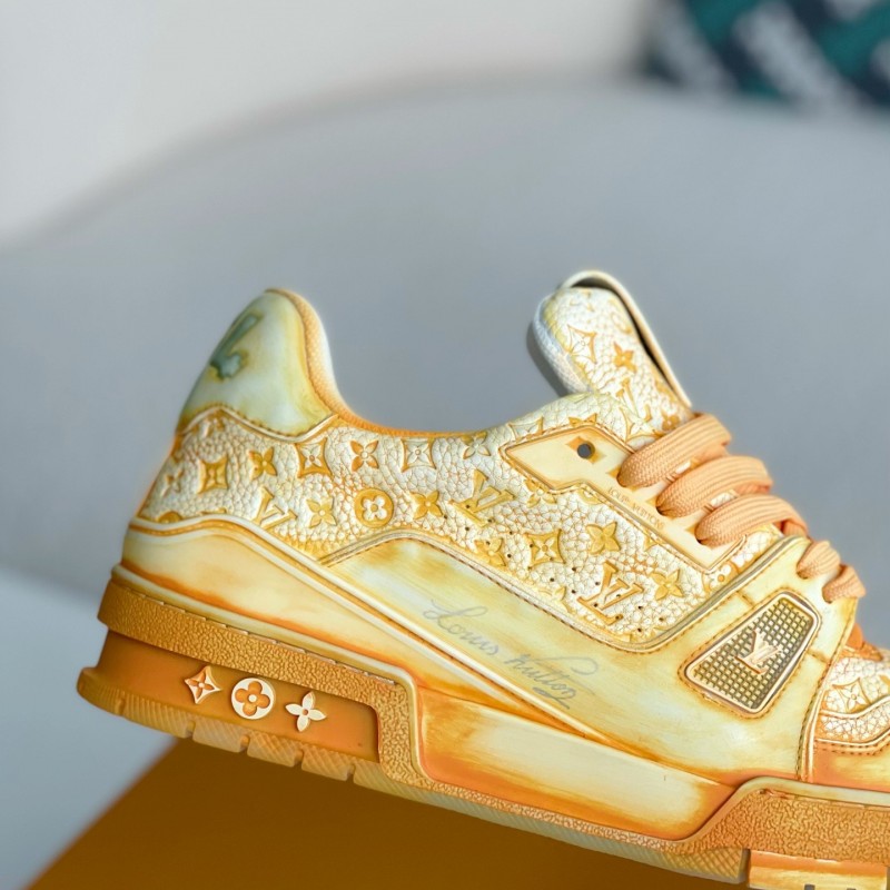 L0*is V*t0n SNEAKERS