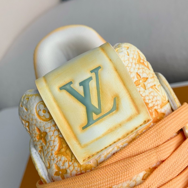 L0*is V*t0n SNEAKERS