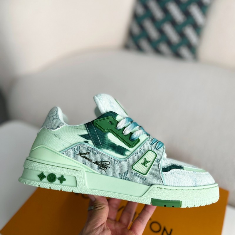 L0*is V*t0n SNEAKERS