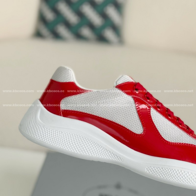 Pra*a Sneakers