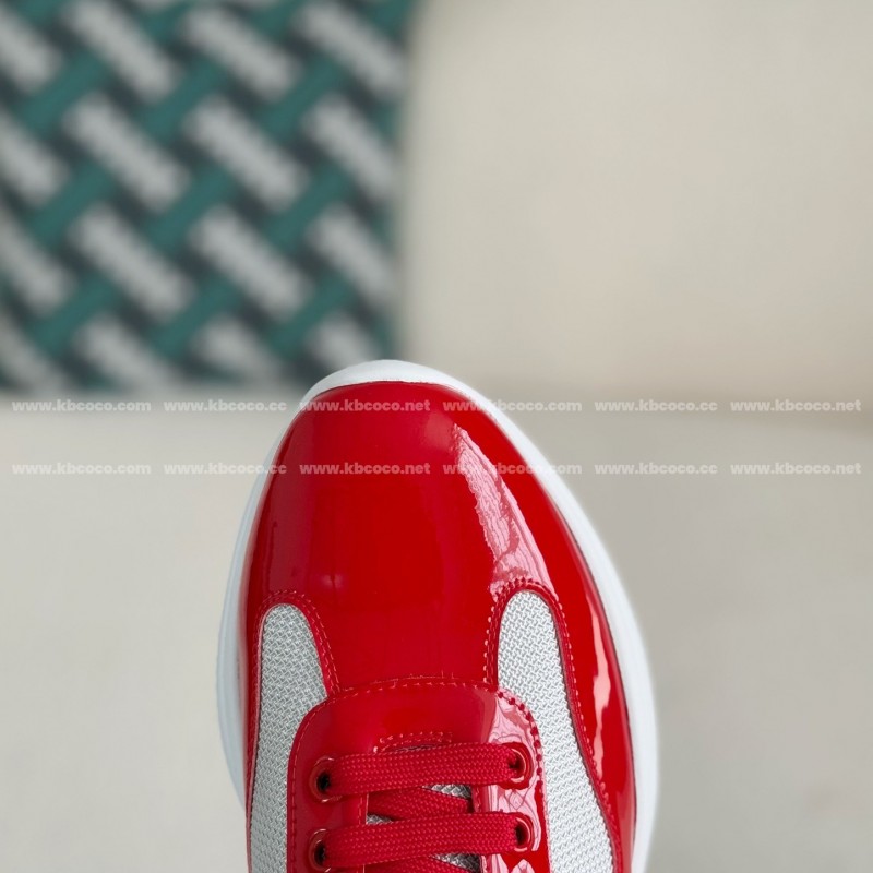 Pra*a Sneakers