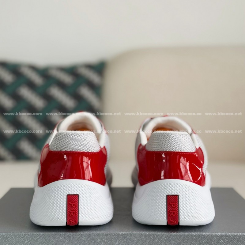 Pra*a Sneakers
