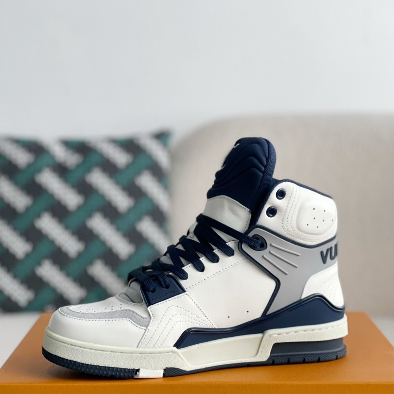 L0*is V*t0n TRAINER SNEAKERS