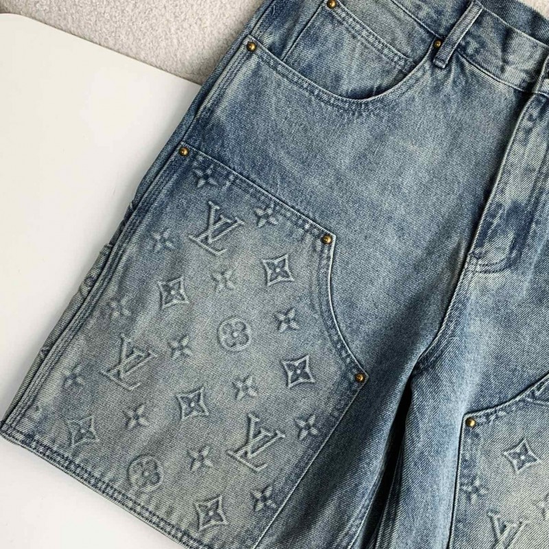 L0*is V*t0n Jean shorts