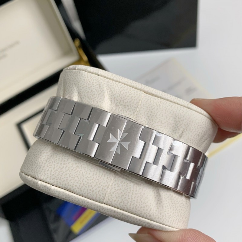 Vacheron Co*sta*t*n Wristwatch 41mm