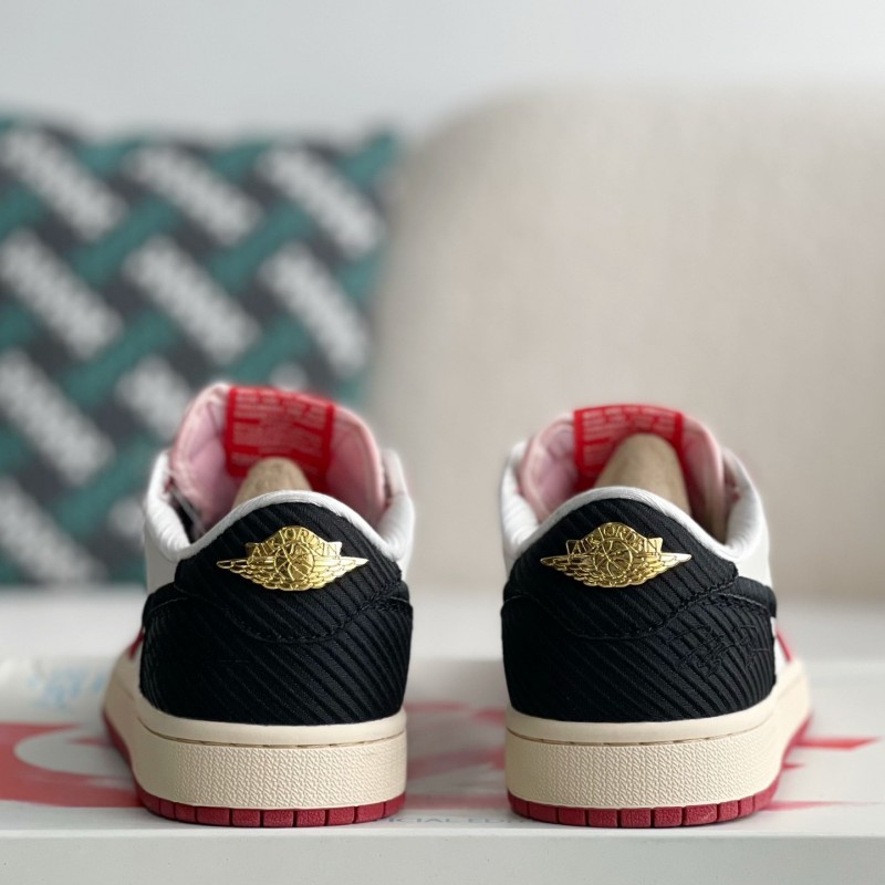 Trophy Room x Jordan Air Jordan 1 Low Golf  Sneakers