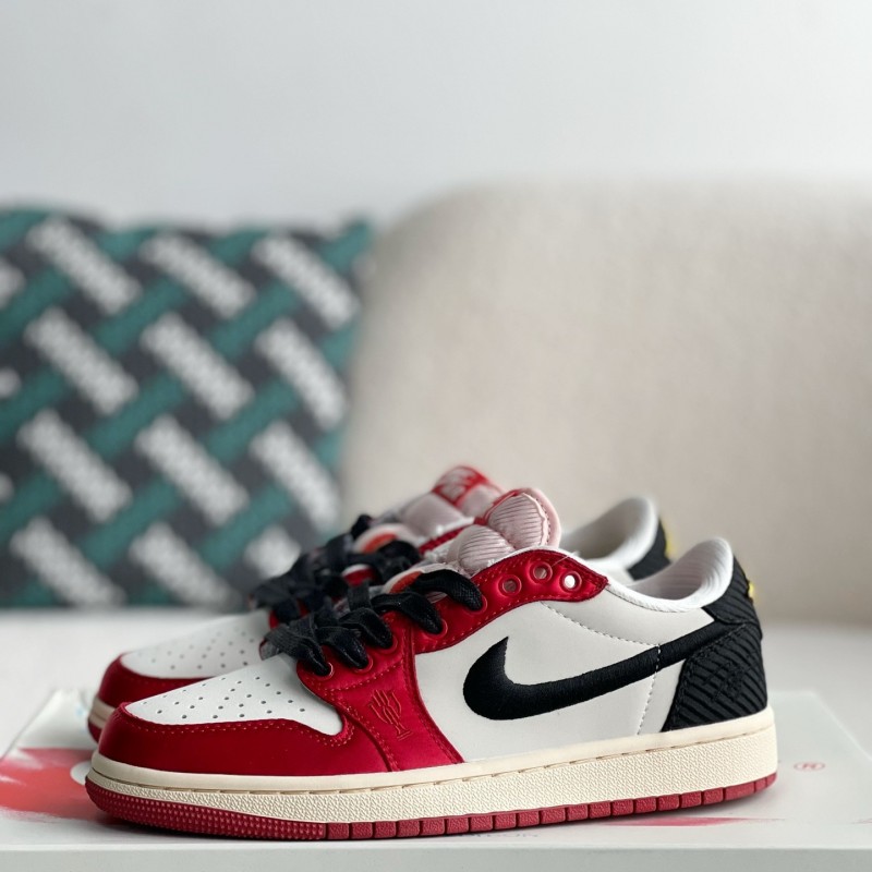 Trophy Room x Jordan Air Jordan 1 Low Golf  Sneakers