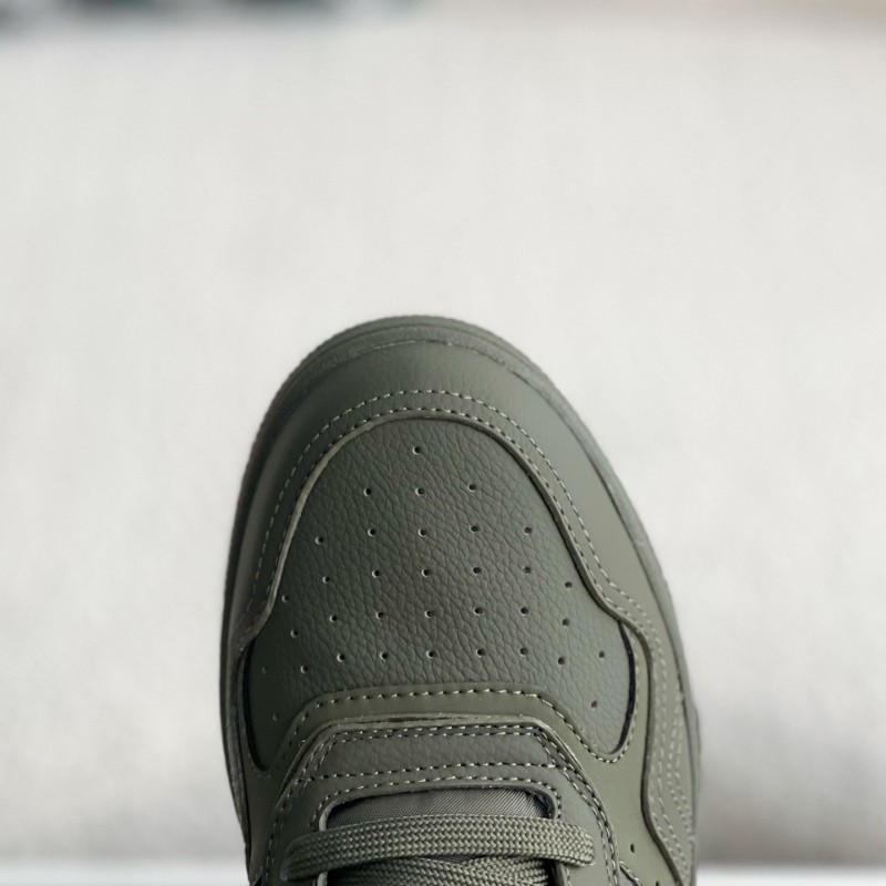 D*0r New B27 Sneaker