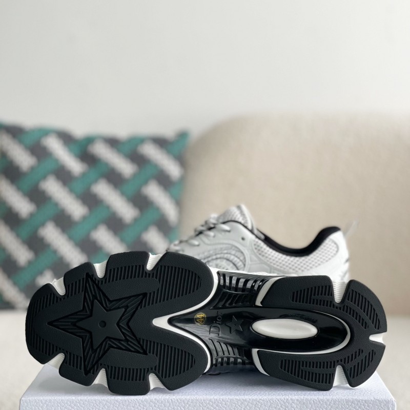 D*0r Running Sneakers