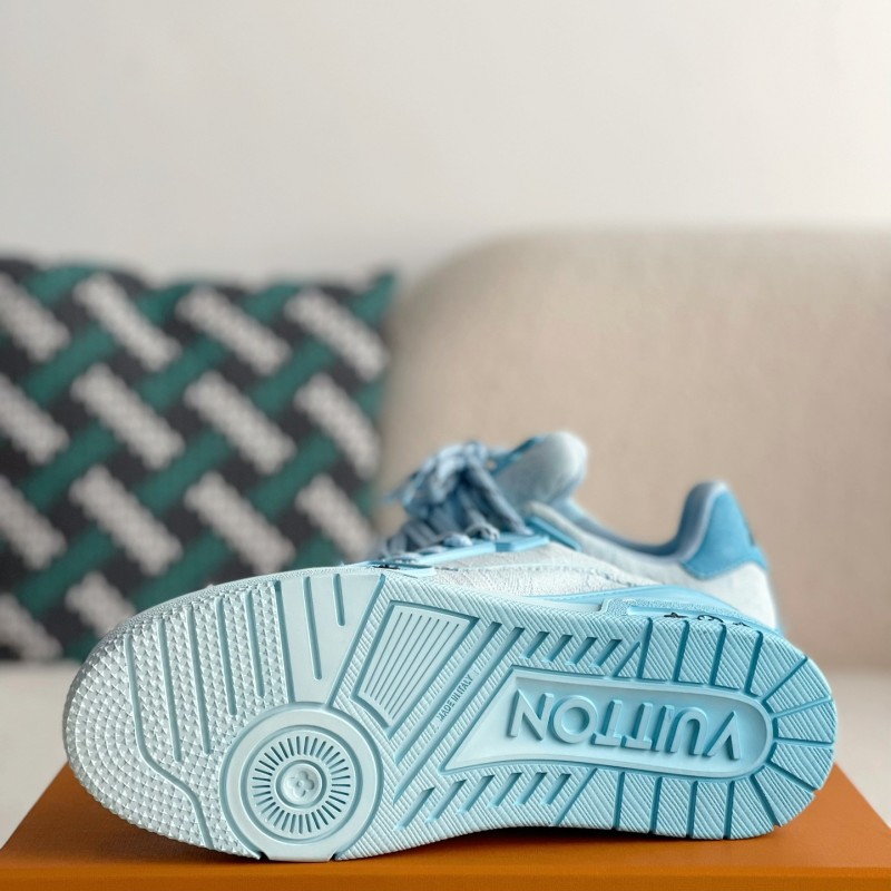 L0*is V*t0n TRAINER SNEAKERS