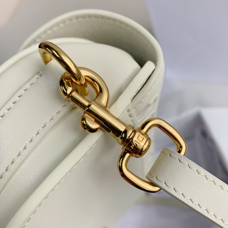 D*0r Bobby East-West  Armpit bag  Size:21*5*12cm