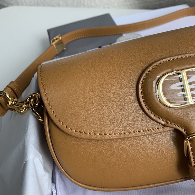 D*0r Bobby East-West  Armpit bag  Size:21*5*12cm