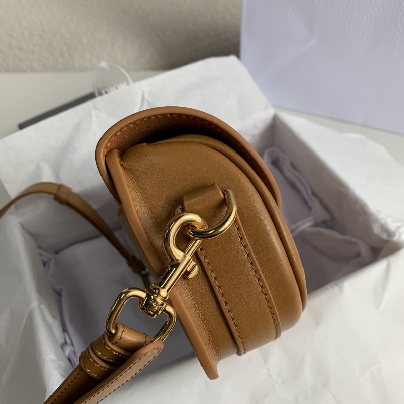 D*0r Bobby East-West  Armpit bag  Size:21*5*12cm