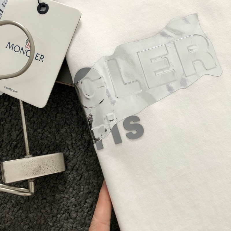 MONCLER Silver-plated with bright lettering-shirt