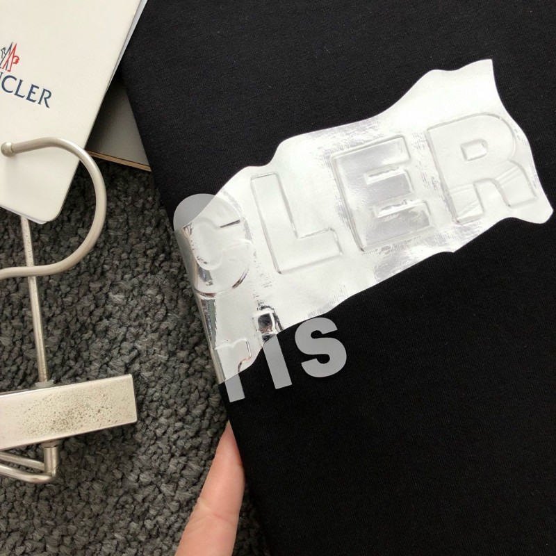 MONCLER Silver-plated with bright lettering-shirt