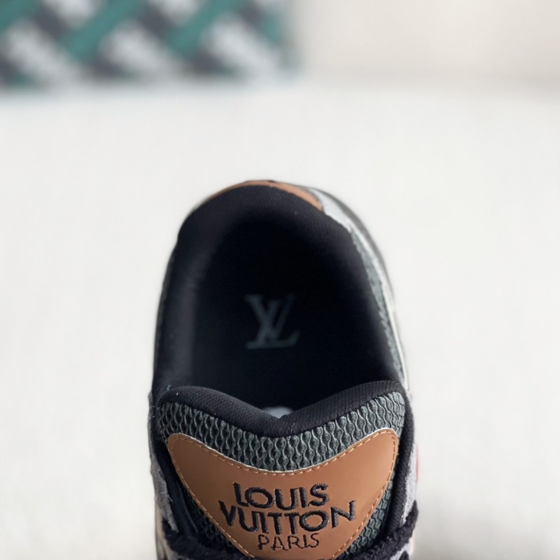 L0*is V*t0n Low-top running shoes