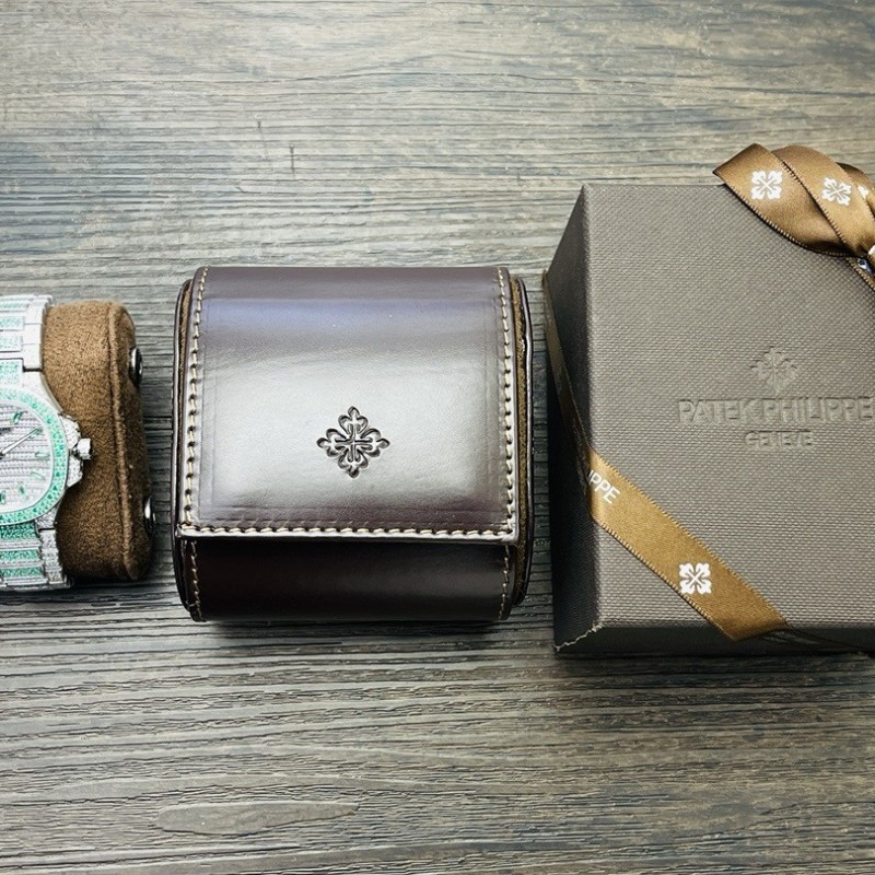 2024 p**ek ph**ppe 7118 women