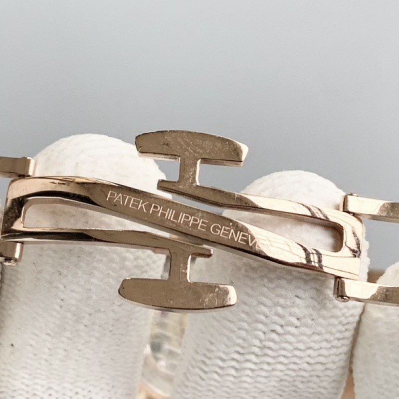 2024 p**ek ph**ppe 7118 women