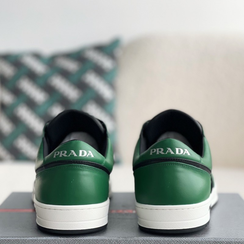 Pra*a Sneakers