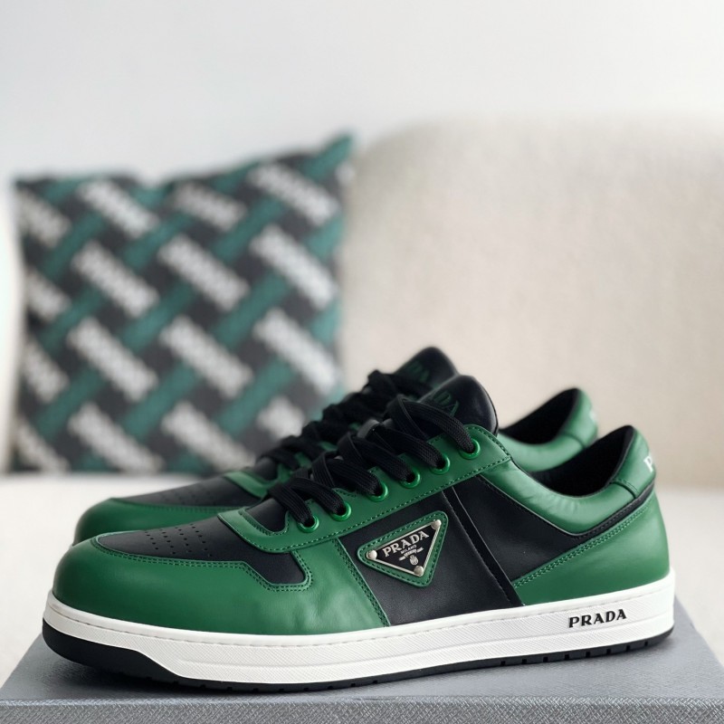 Pra*a Sneakers