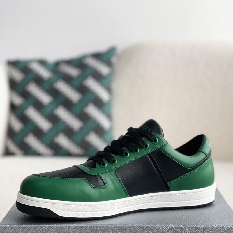 Pra*a Sneakers