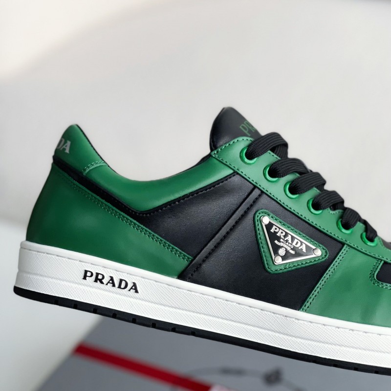Pra*a Sneakers