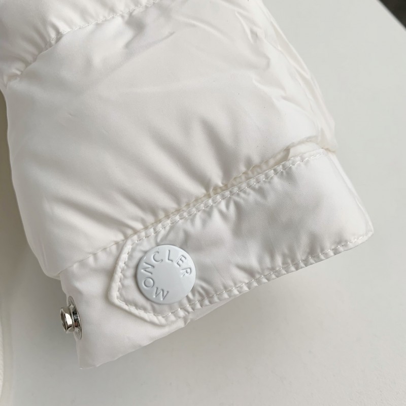 Moncler Montbeliard down jacket