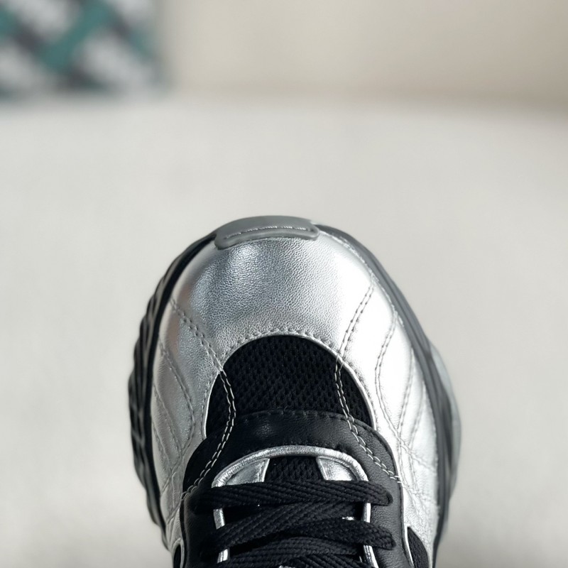 Interlock Double G low-top casual shoes