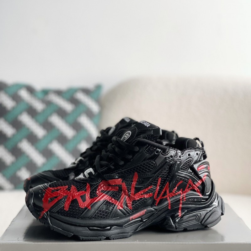 Ba*len*cia*ga Runner Sneakers