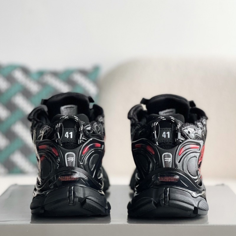 Ba*len*cia*ga Runner Sneakers