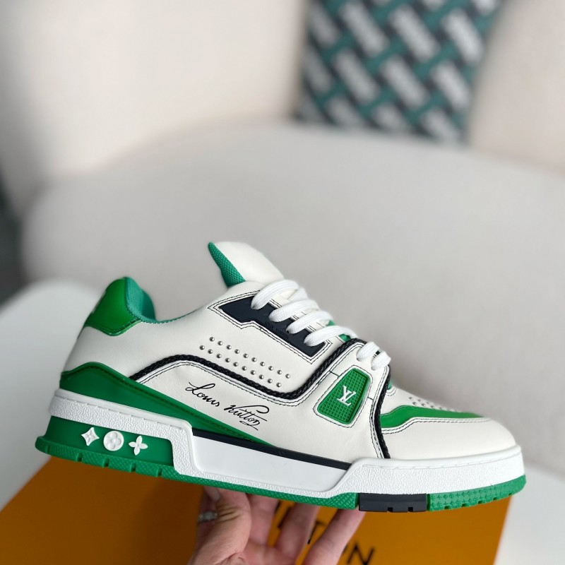 L0*is V*t0n TRAINER SNEAKERS