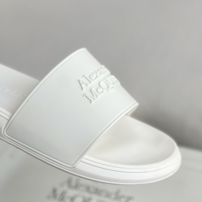 Ale*d*r M*Q*en Slippers