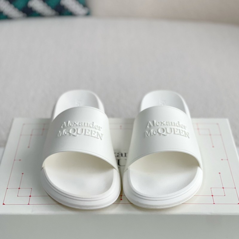 Ale*d*r M*Q*en Slippers