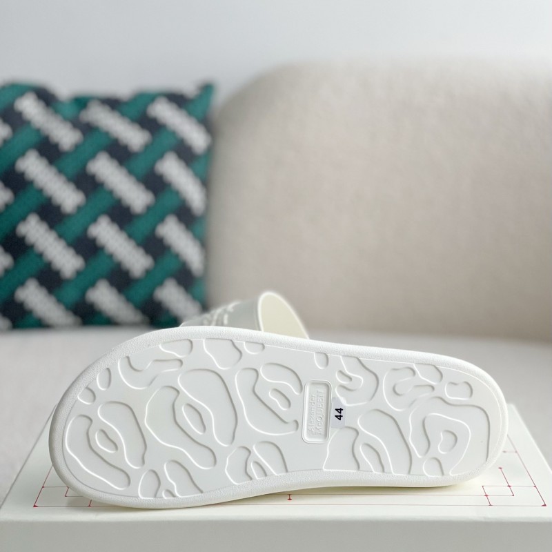 Ale*d*r M*Q*en Slippers